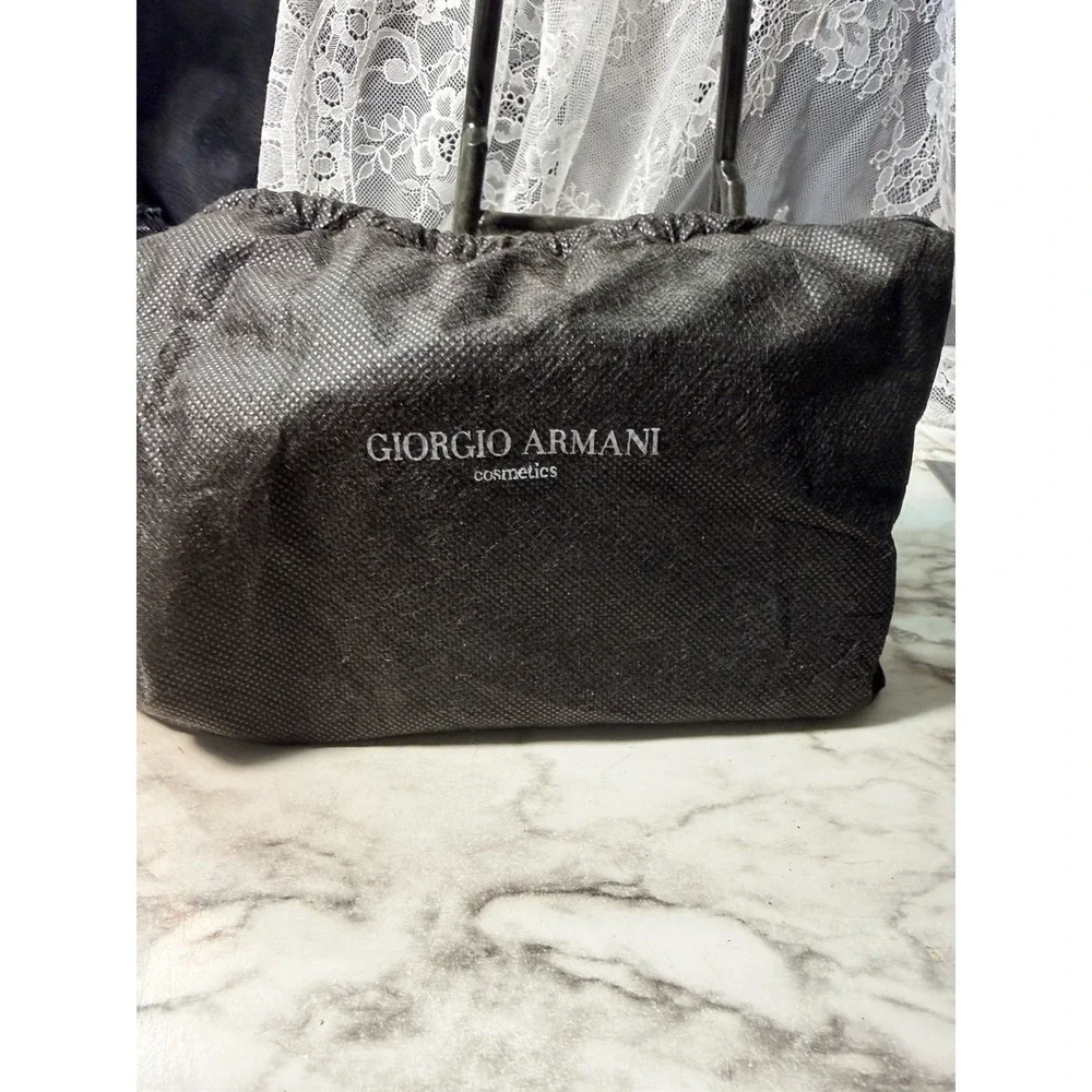 GIORGIO‎ ARMANI BEAUTY BLACK LEATHER POUCH Cosmetic Case W/BAG (A2967)